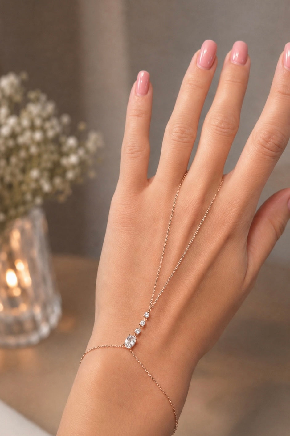 Neta Hand Chain