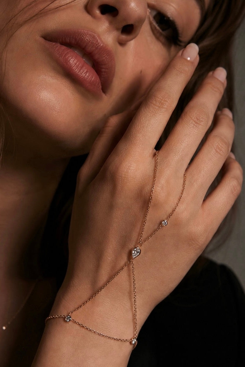 Luna Hand bracelet - PRE ORDER
